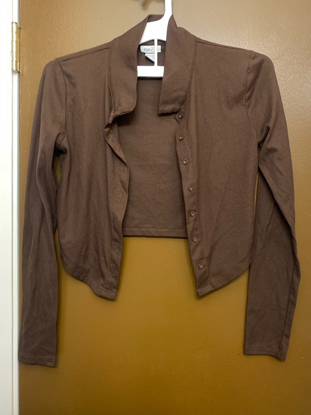 Cropped Brown Rue21 Cardigan. Size S, worn twice. Coquette, twee, preppy, basics
